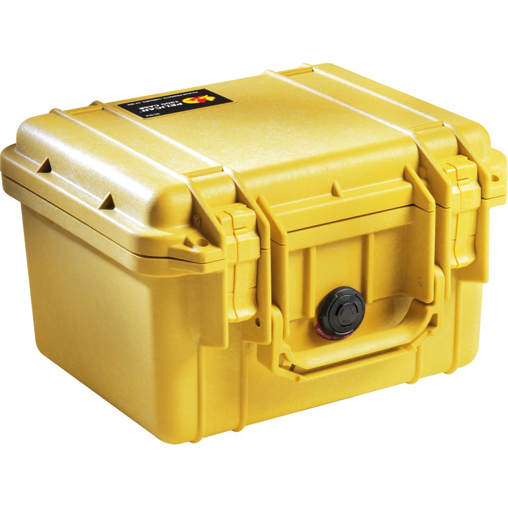 Pelican 1120 Small Equipment Case With Pick N Pluck Foam
